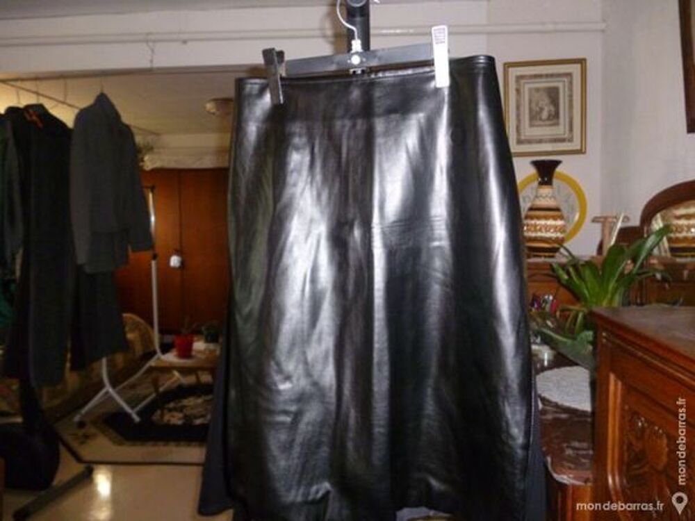 jupe+blouson ska&Iuml; Vêtements