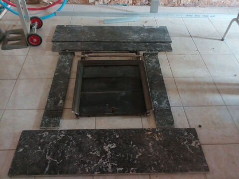 chemine marbre noir 250 Nersac (16)