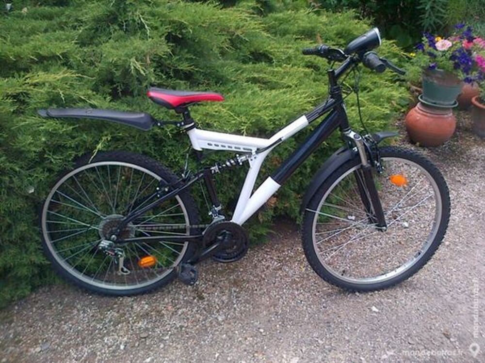 UN V&Eacute;LO POUR TOUS Vélos