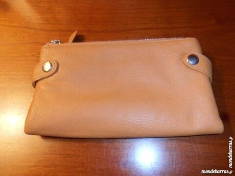 Portefeuille camel (68) 15 Tours (37)