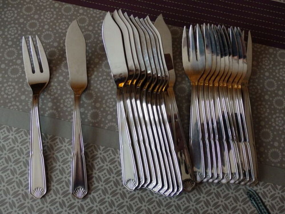 SERVICE A POISSON Cuisine