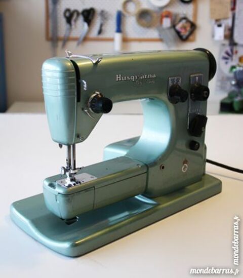 MACHINE A COUDRE HUSQVARNA ZIGZAG 19 E 200 Bray-sur-Seine (77)