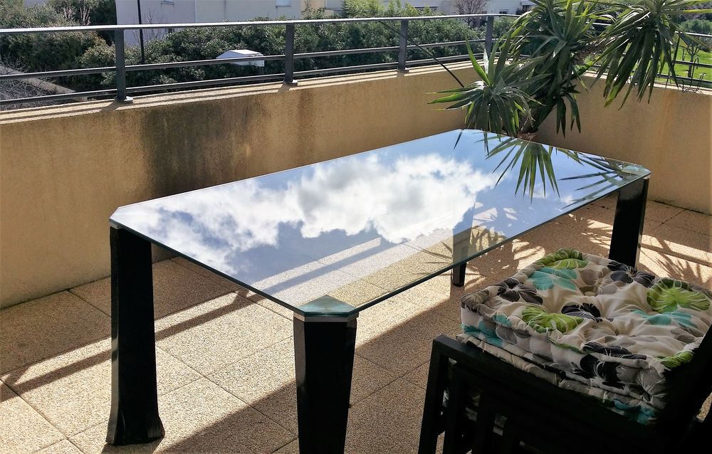 Table en verre rectangulaire Meubles