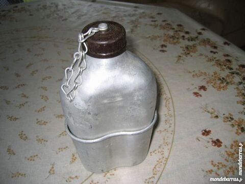 Gourde aluminium 11 Corbeil-Essonnes (91)