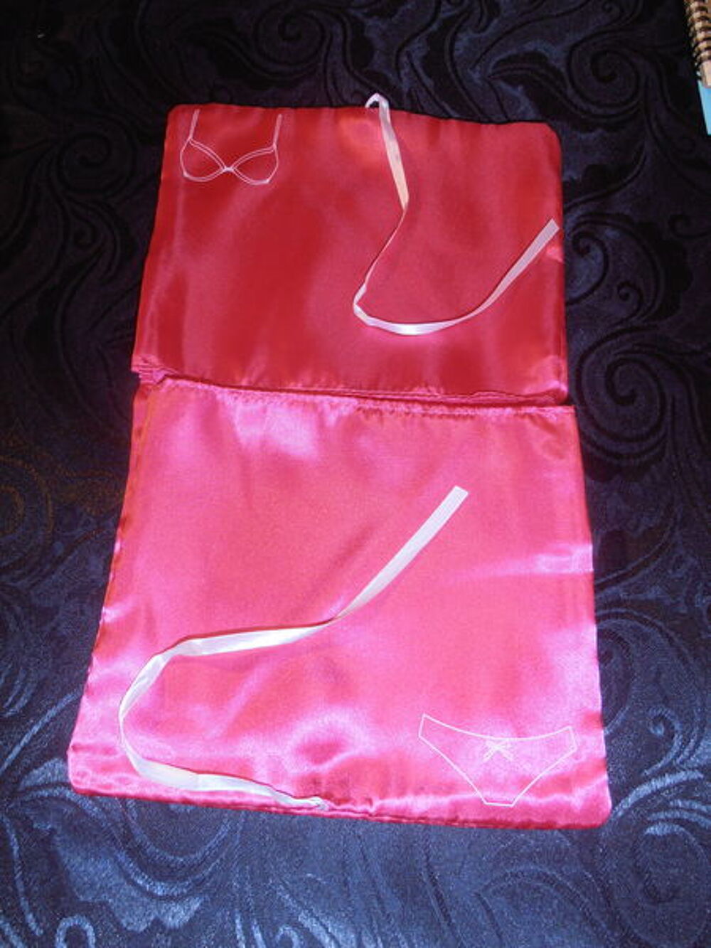 Sac sous-v&ecirc;tements (77) Vêtements
