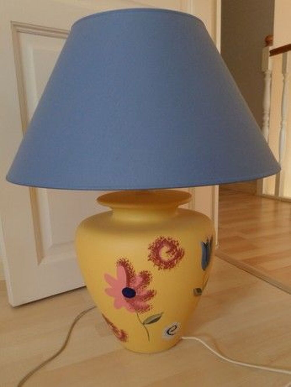 LAMPE DE SALON Décoration