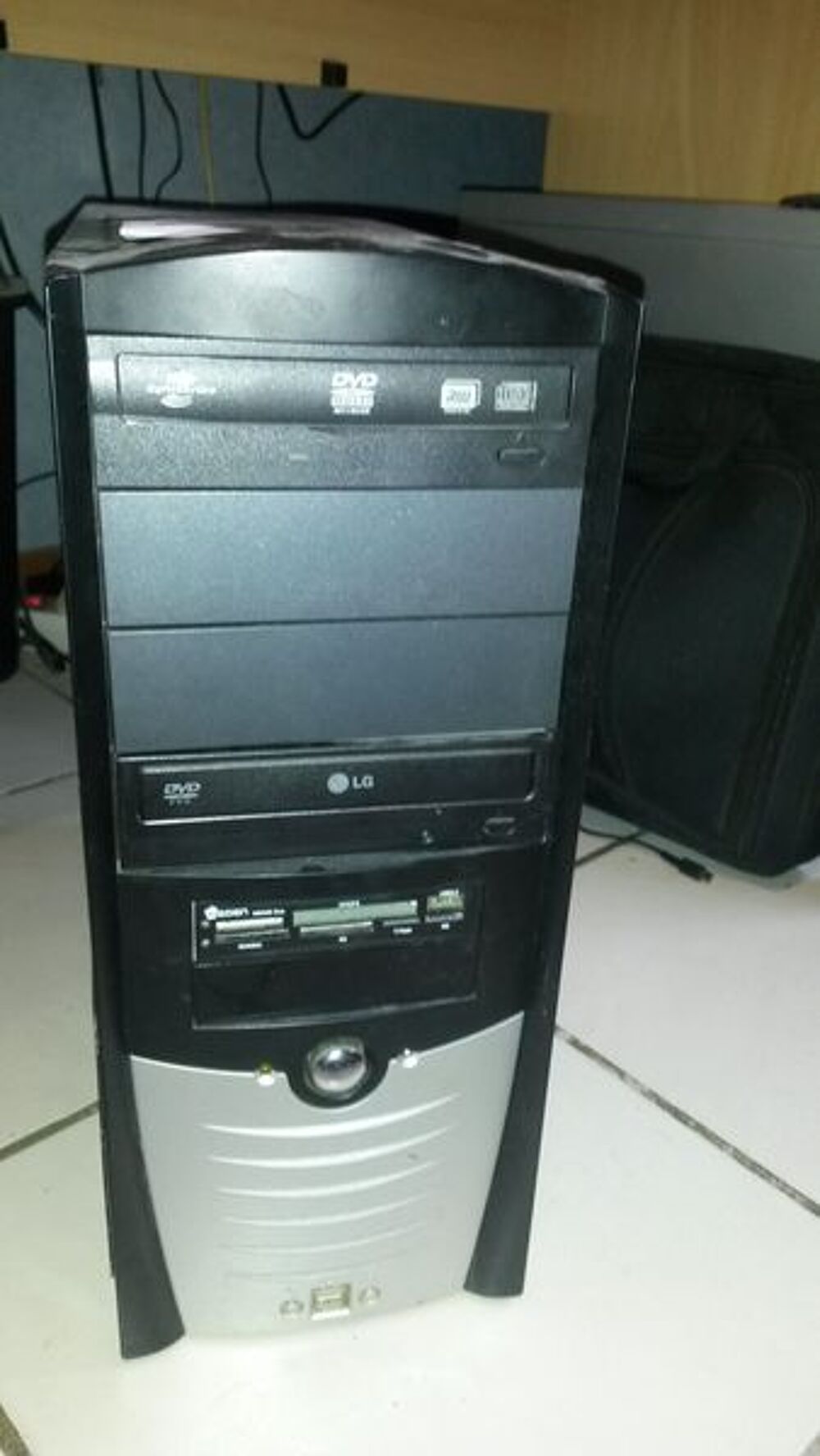 tour gamer Matériel informatique