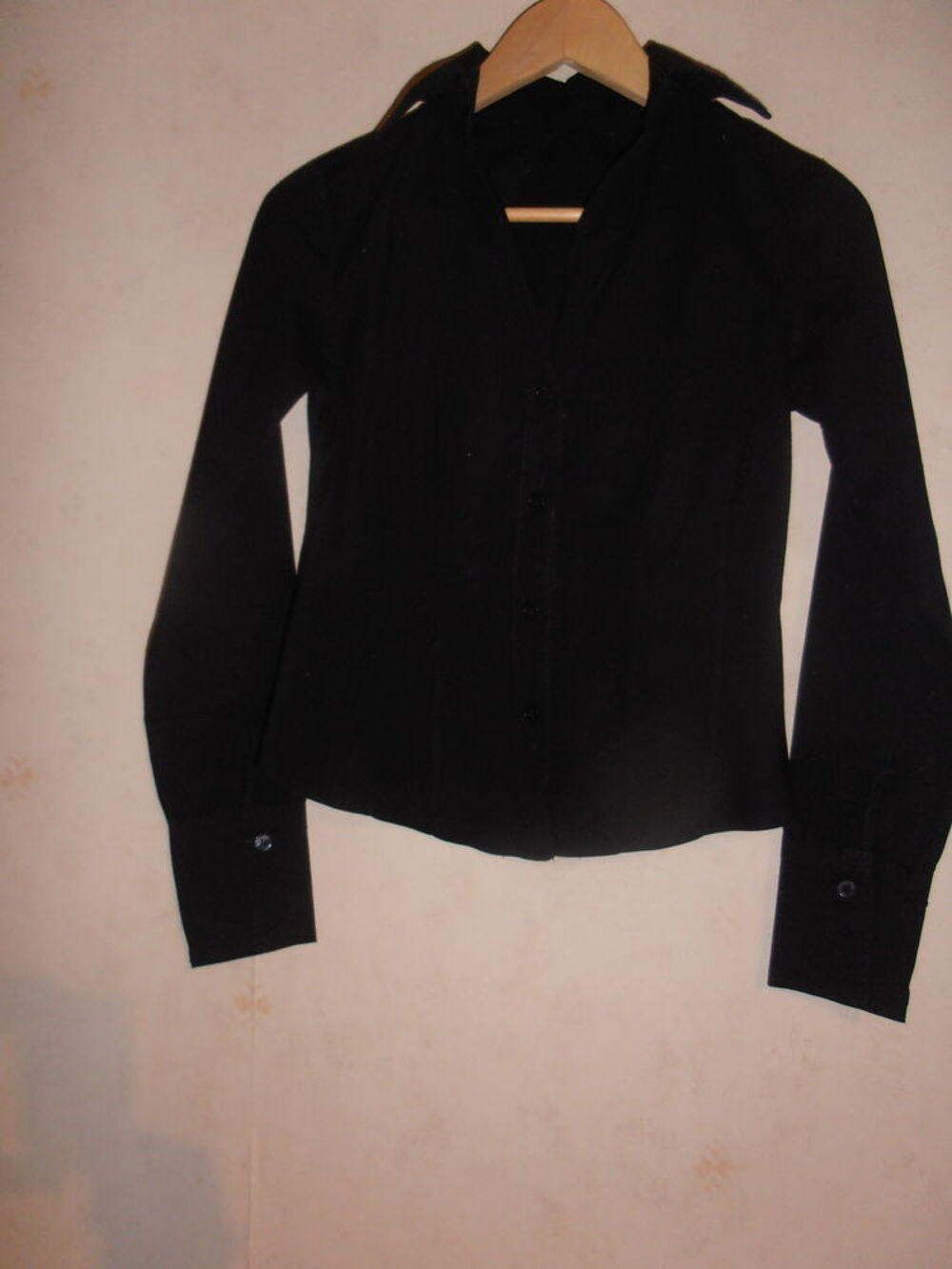 Chemisier noir cintr&eacute; (80) Vêtements