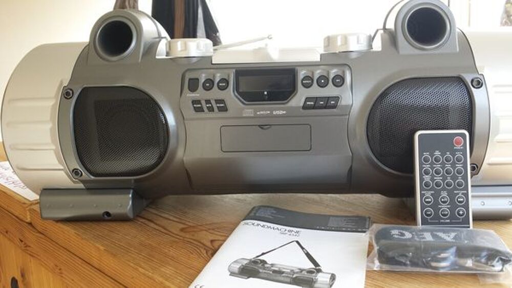 POSTE DE RADIO MULTI-MUSIQUES USB-MP3 Audio et hifi