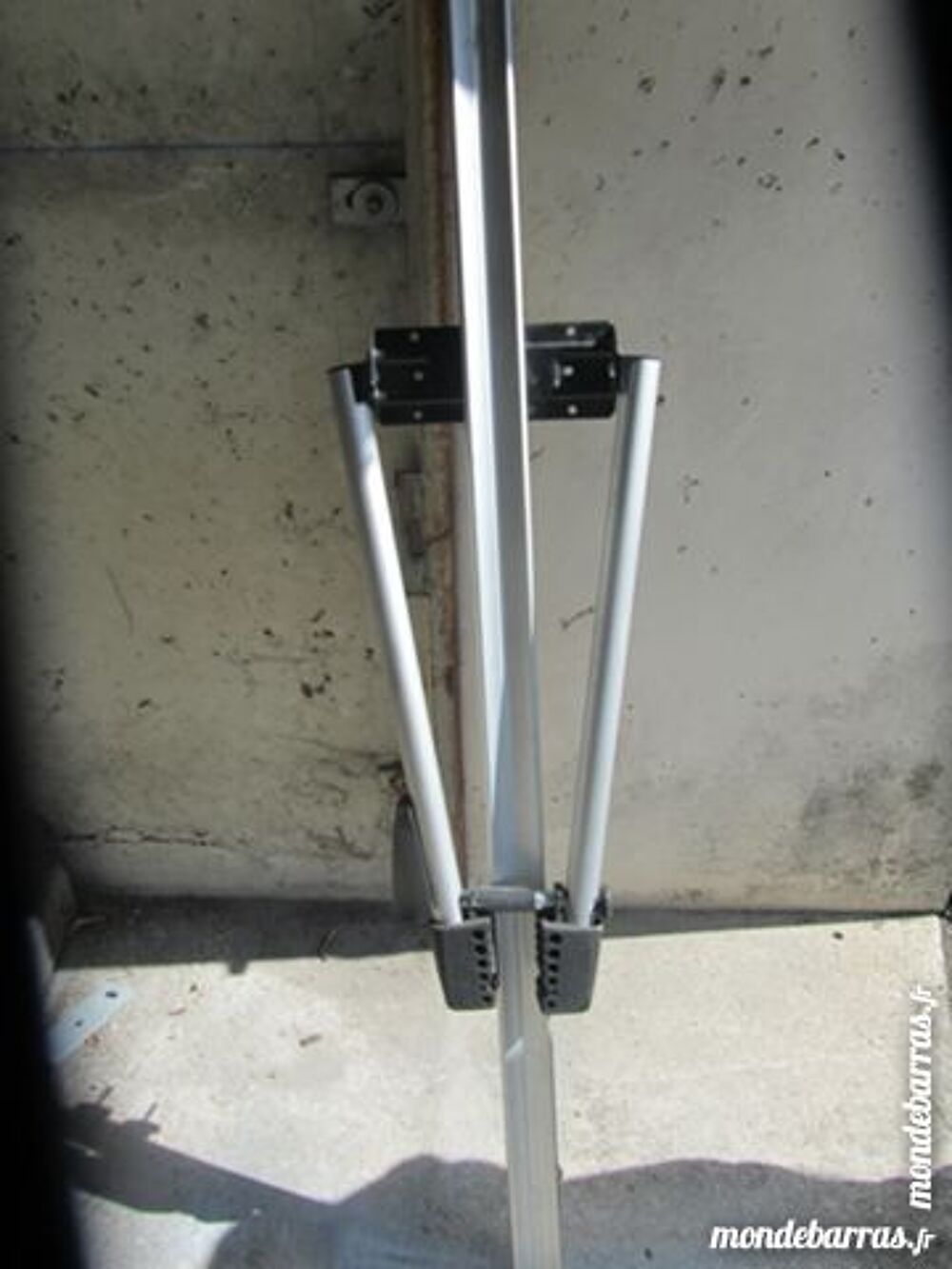 porte v&eacute;lo sur toit Vélos