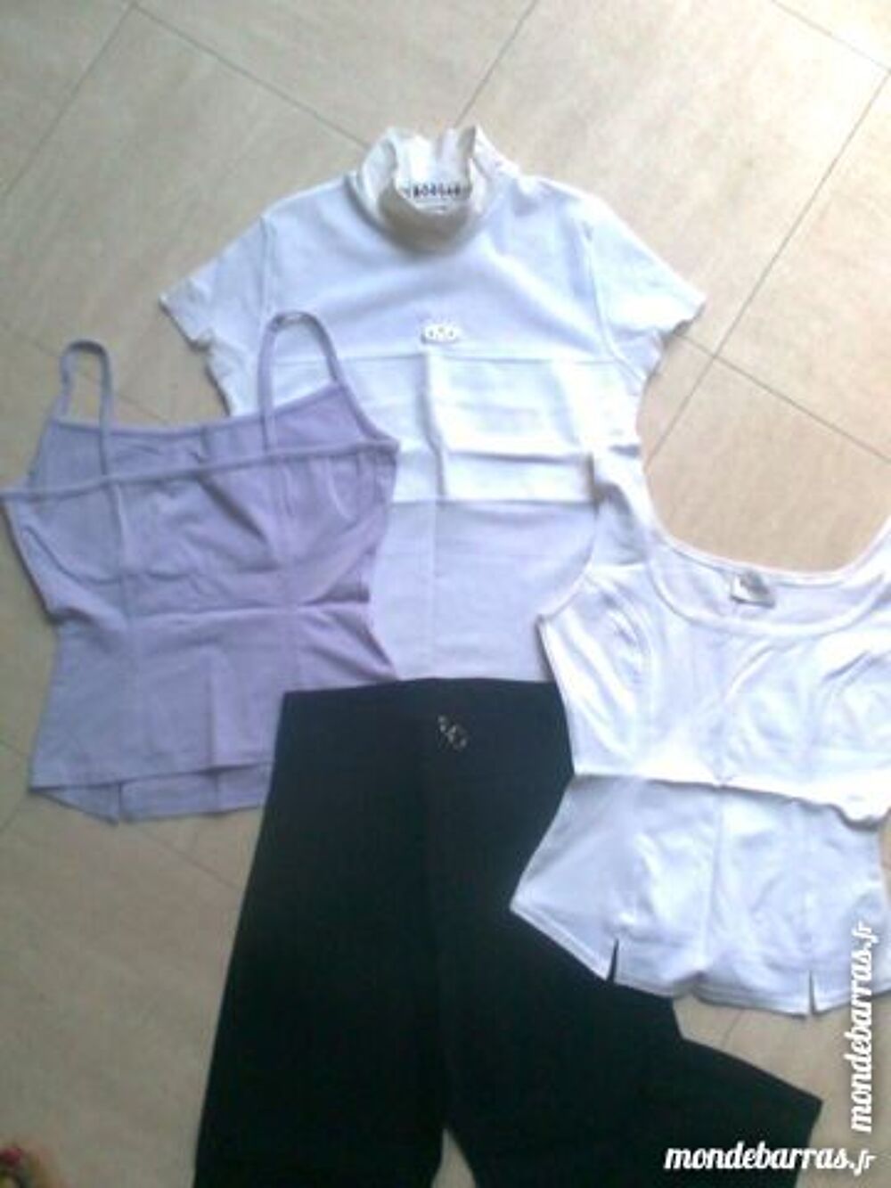 lot de v&ecirc;tements T.1 - zoe Vêtements