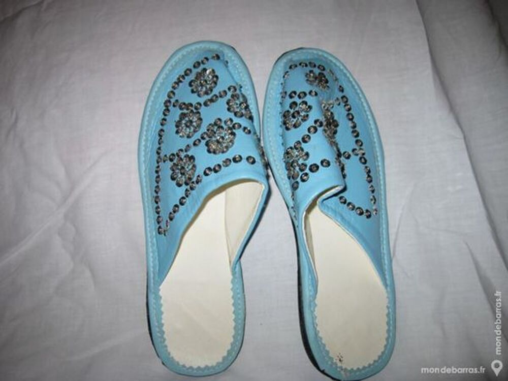 Chaussures type Babouches bleu femme pointure 38 Chaussures