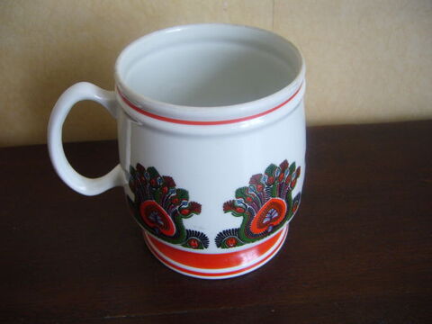 ravissante chope  bire (ou autres..) 10 Paris 18 (75)