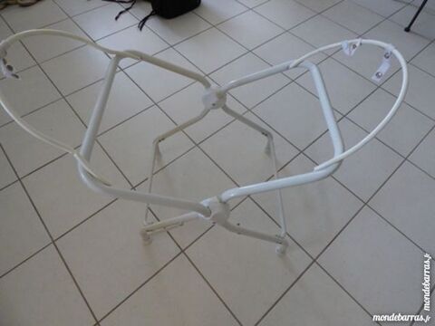 PIEDS DE BERCEAU 15 Calvisson (30)