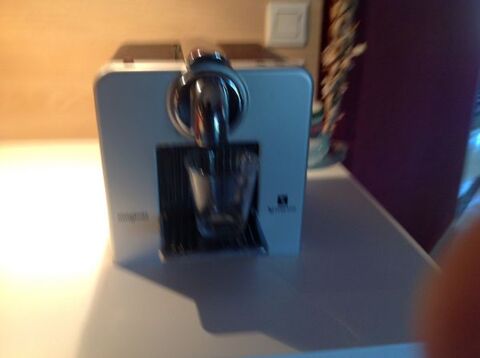 Machine a caf� Nespresso 45 Landorthe (31)