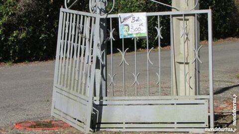 PORTAIL EN FER (2 vantaux) 280 Bessi�res (31)