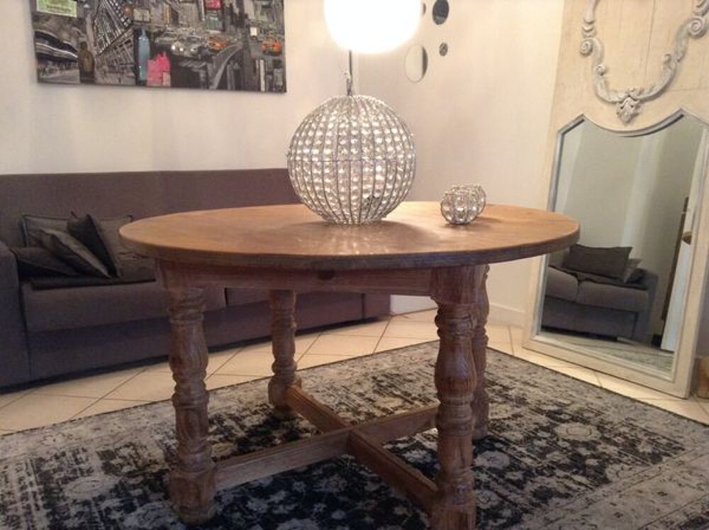 TABLE A MANGER BOIS " MIS EN DEMEURE " Meubles