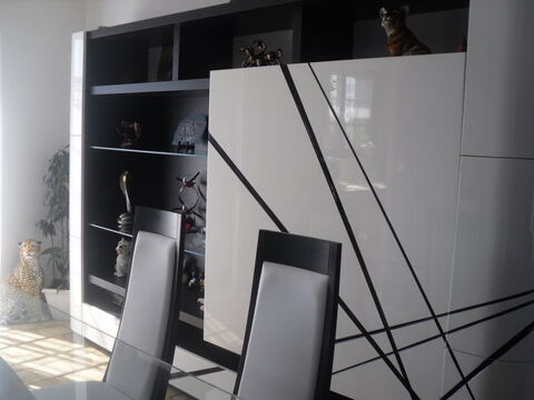 salle  manger laque blanc et noir 9500 Courcelles-Chaussy (57)