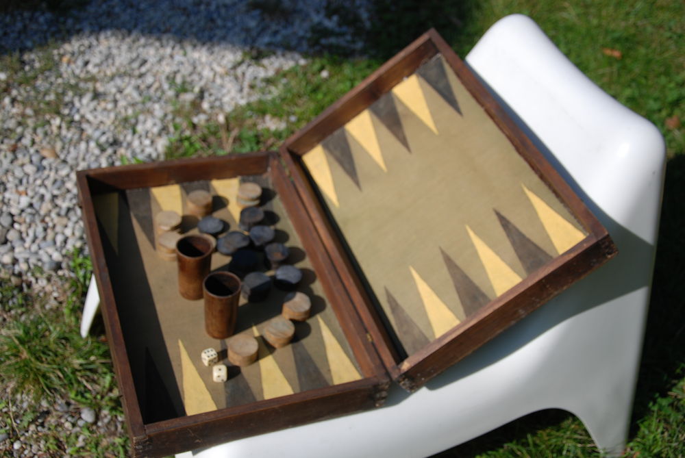 Malette bois ancien jeux de Backgammon Jeux / jouets