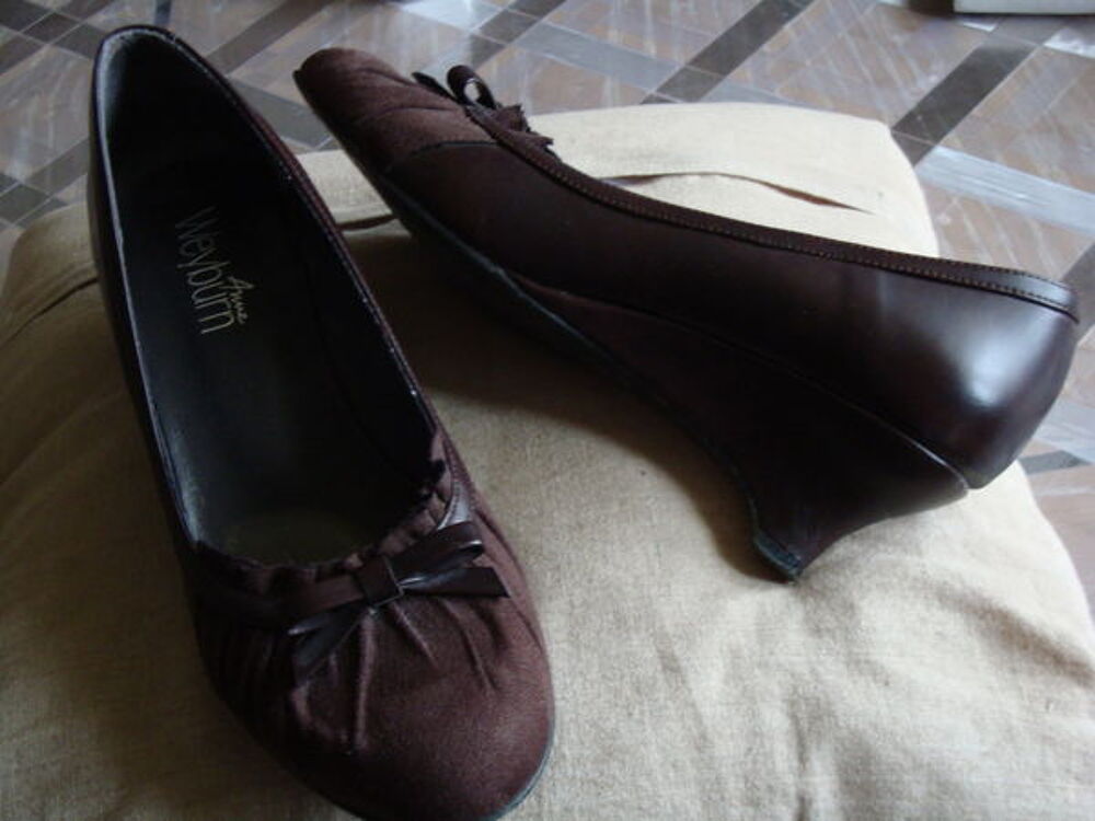chaussures Vêtements
