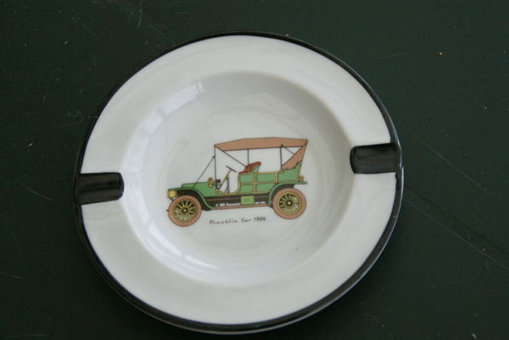 cendrier en porcelaine de Limoges Décoration