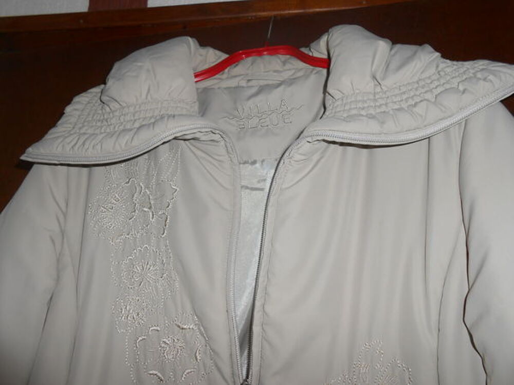 BLOUSON FEMME ECRU T. 40 Vêtements