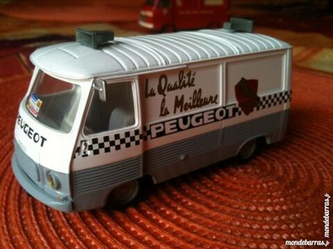 Peugeot j7 cycles peugeot norev 1/43 10 Courcouronnes (91)