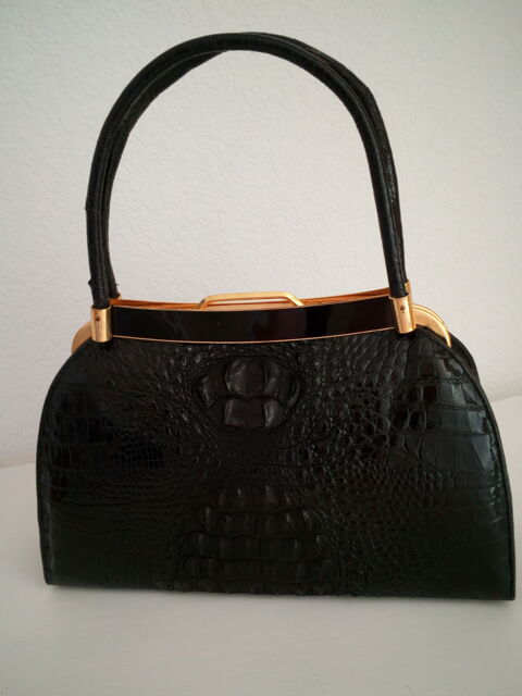 sac  a main crocodile noir 1100 Lunel (34)