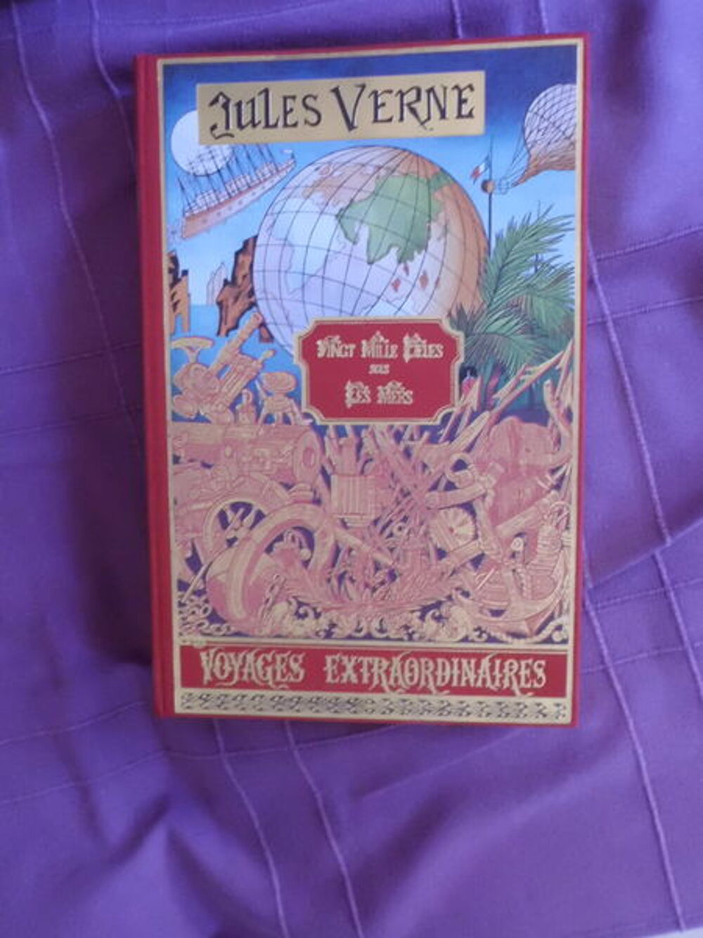 JULES VERNE Livres et BD