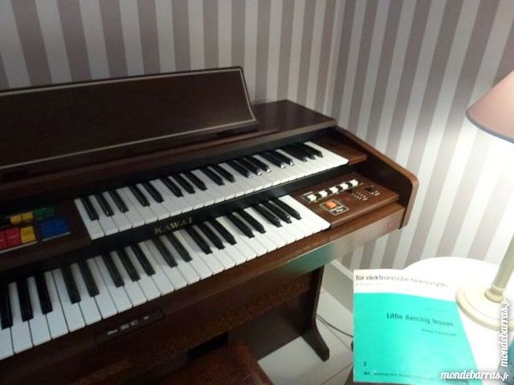 ORGUE ELECTRONIQUE Instruments de musique