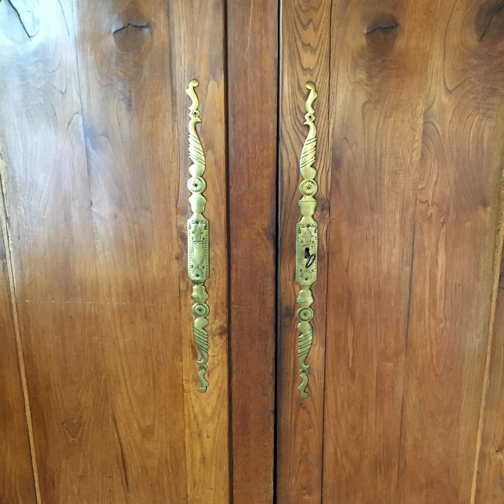 armoire 19em si&egrave;cle Meubles