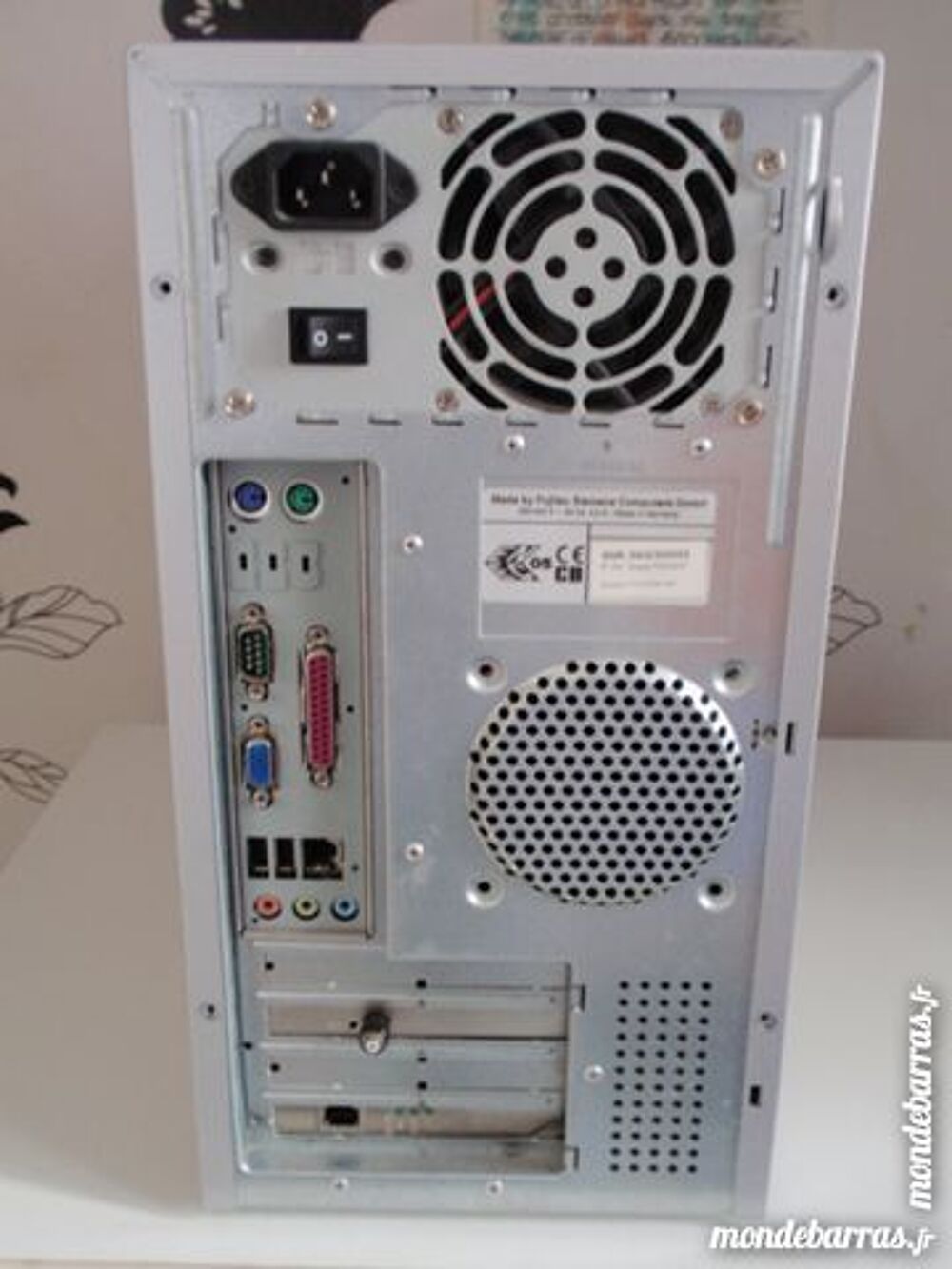 Tour PC Fujitsu Siemens Scaleo P. Matériel informatique