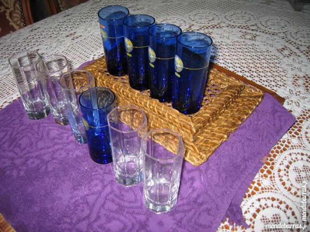 12 verres varies Cuisine