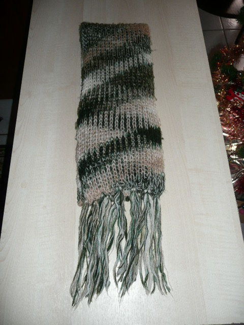 ECHARPE EN LAINE VERT/BEIGE 2 Escalquens (31)