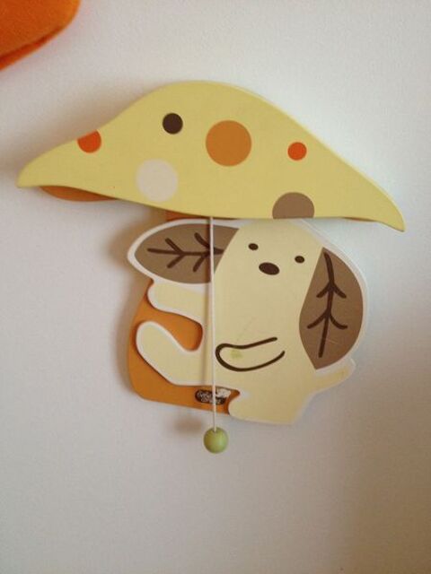 Toise, lampe, boite  musique et thermomtre Bb Confort 30 L'Albenc (38)