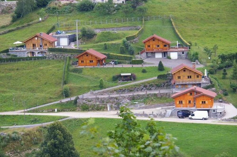   chalets tout confort 2 à 12 pers semaine we décor perso Vacances  / Offres de location 