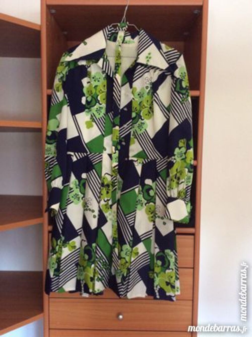 ROBES DIVERS MODELES Vêtements