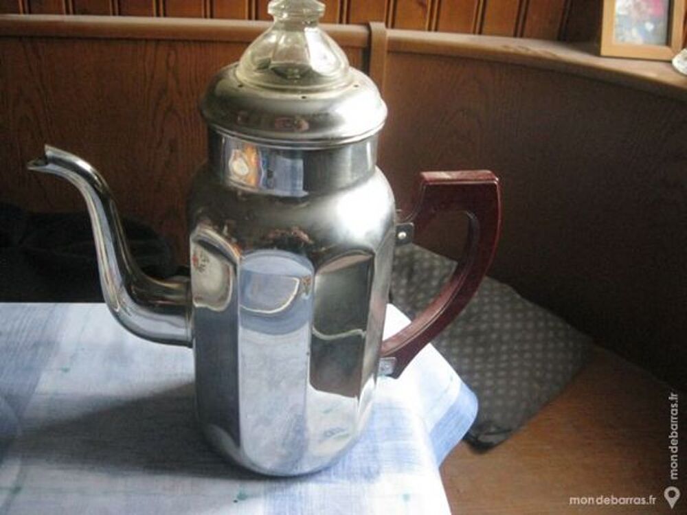CAFETIERE ANCIENNE Cuisine