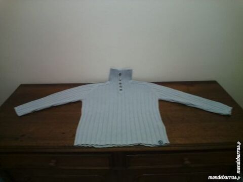 Pull en coton bleu clair OKAÏDI 8 ans - TBE 8 Reims (51)
