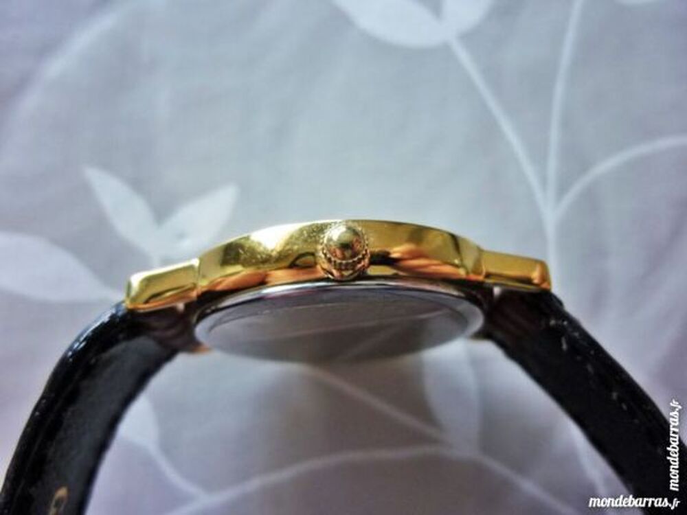 Luc Desroches montre Dame cadran nacr&eacute; LUD0012 Bijoux et montres
