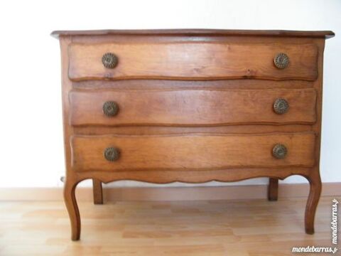 Commode 110 Esquéhéries (02)