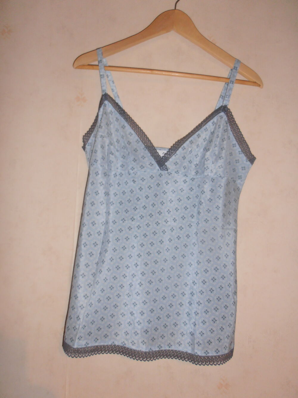 Pyjama 3 pi&egrave;ces soie et cachemire (80) Vêtements