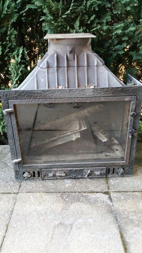 vends incre de chemine 250 Besanon (25)