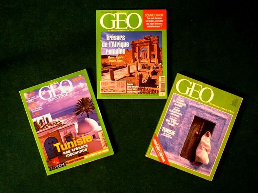 TUNISIE / prixportcompris Livres et BD