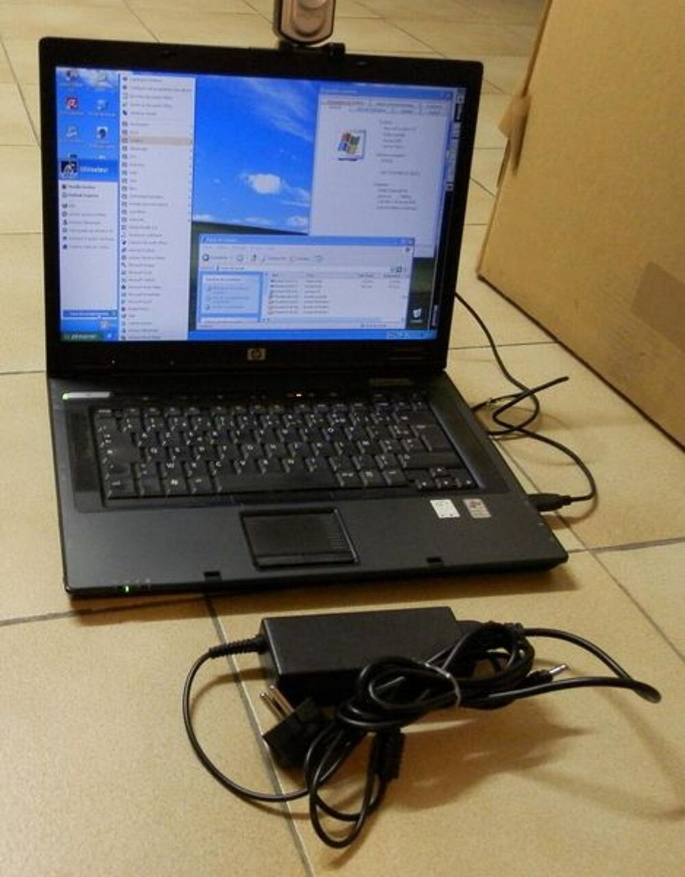 PC Portable Wifi graveur DVD webcam Matériel informatique