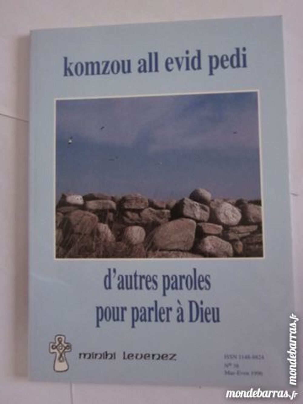 livre &eacute;crit en breton KOMZOU ALL EVID PEDI Livres et BD