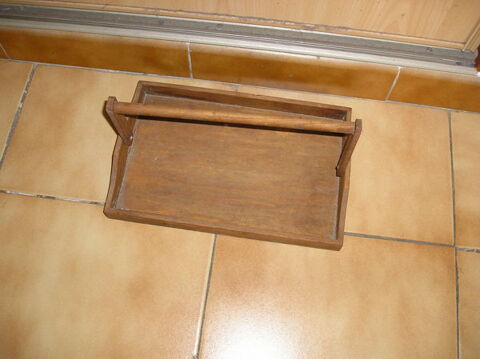 Plateau en bois, 32 cm x 21 cm, 5 Septmes-les-Vallons (13)