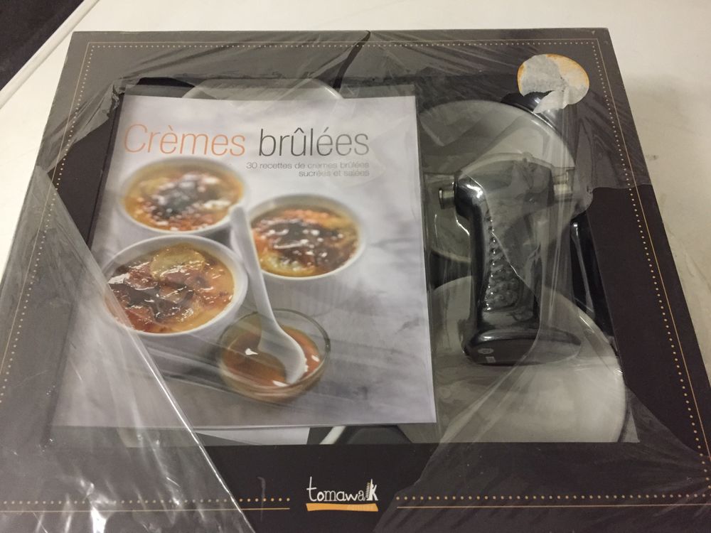 COFFRET POUR CREME BRULEE+CHALUMEAU+RECETTES Cuisine