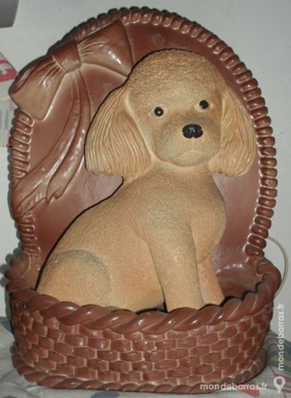 Superbe Lampe caniche dans son panier Décoration