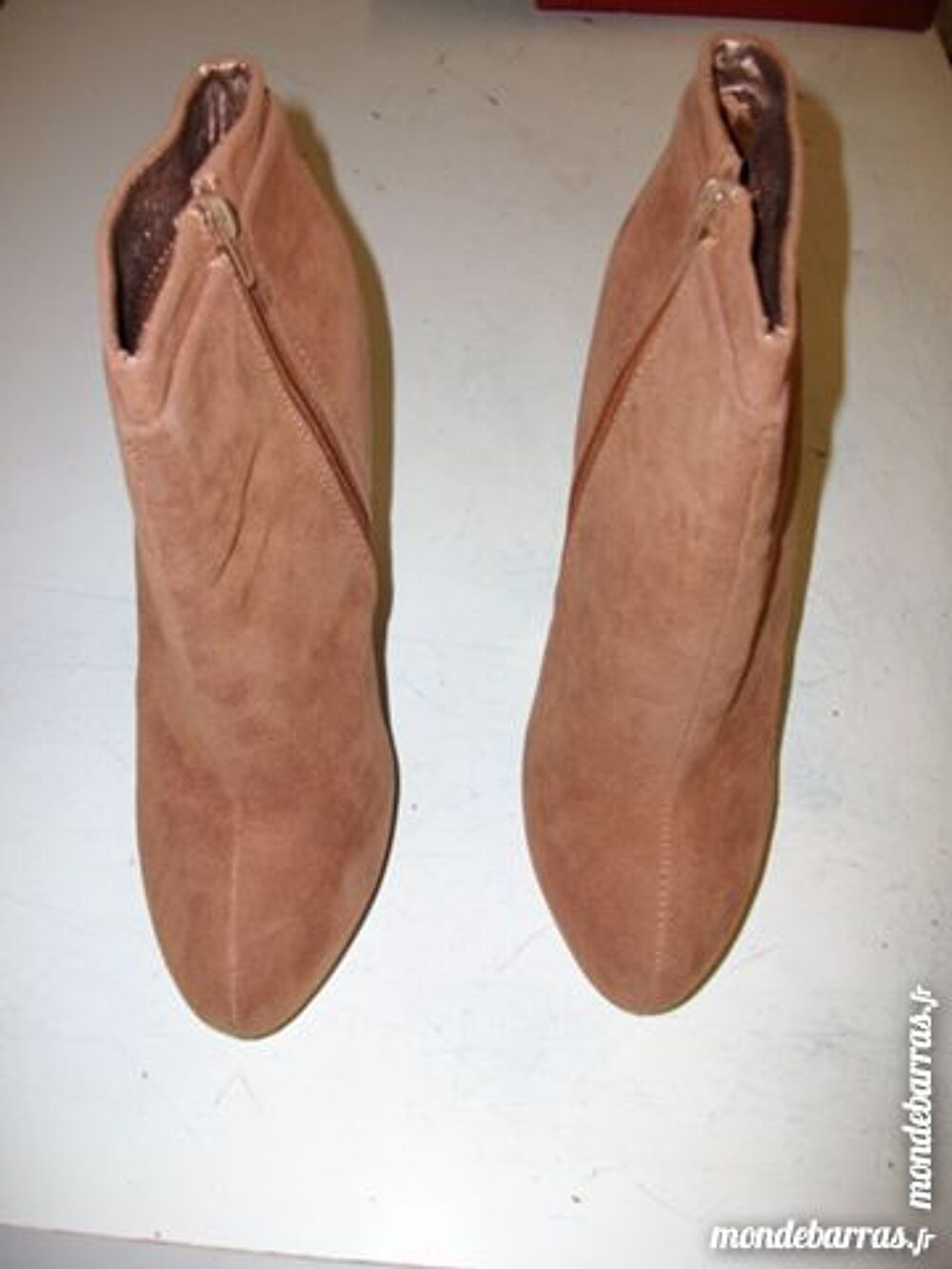 Bottines Camel pt 40 &agrave; talons 13 cm Chaussures